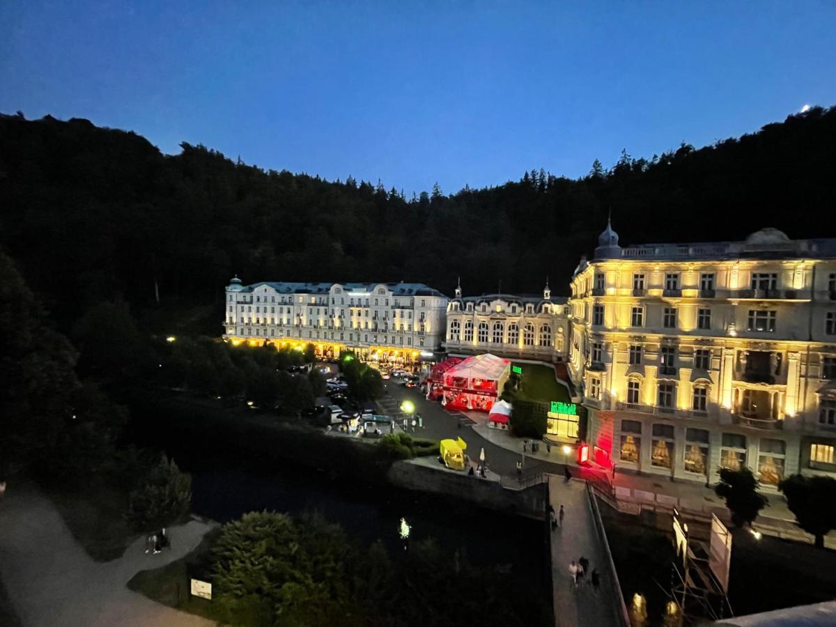 Riverside Apartment Karlsbad Exterior foto