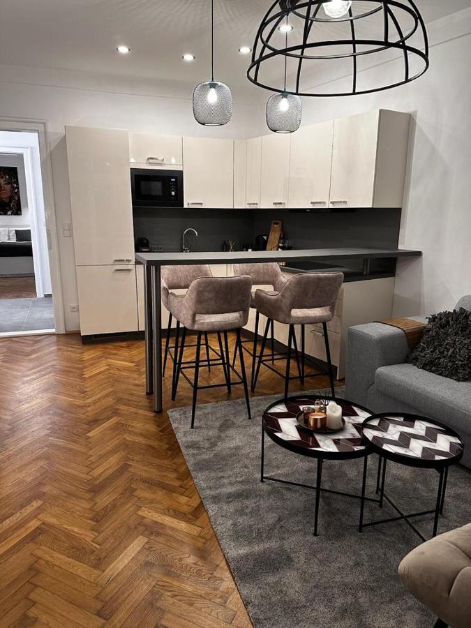 Riverside Apartment Karlsbad Exterior foto